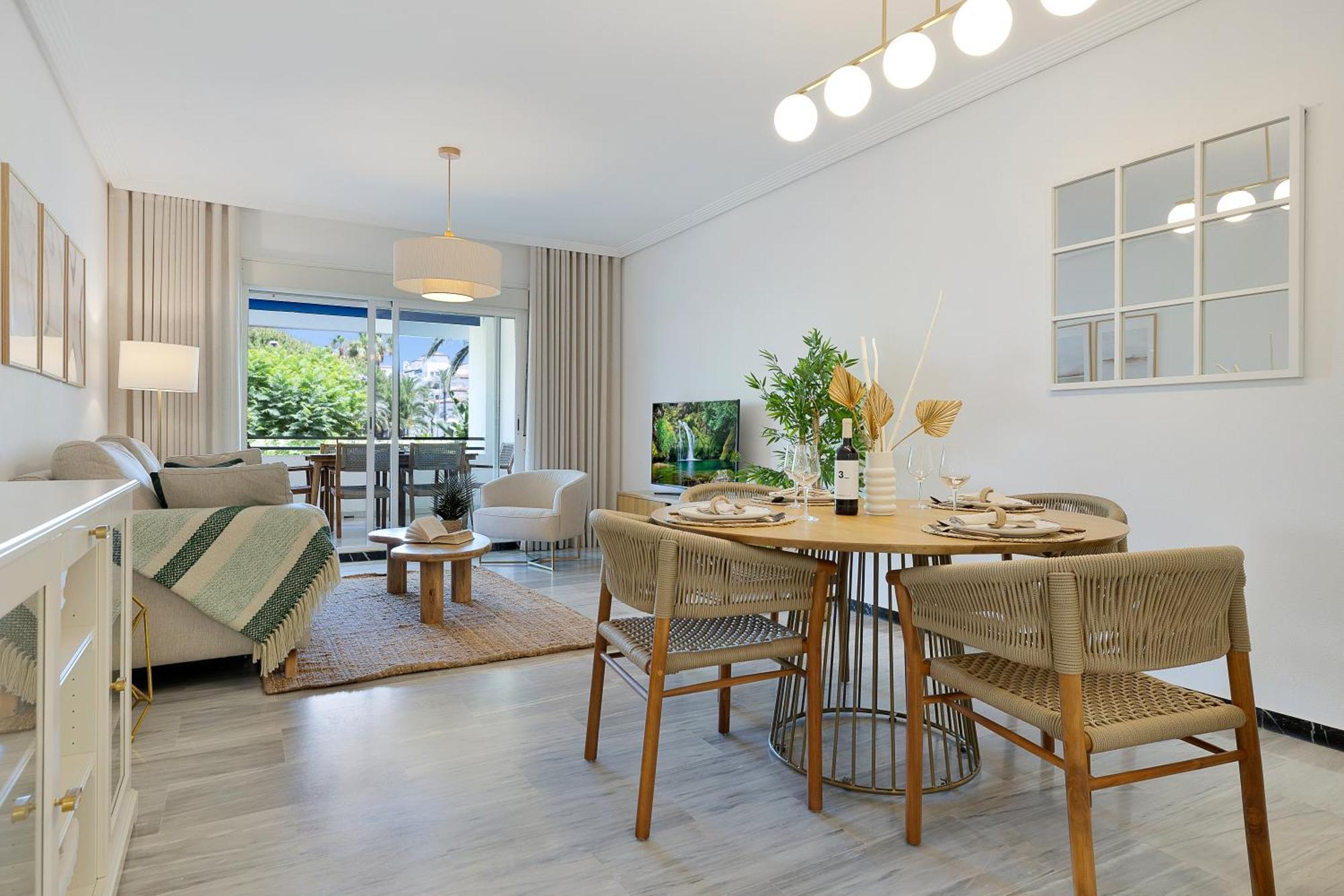 2 Bedroom Apartment In Medina Garden - Puerto Banus Marbella Dış mekan fotoğraf