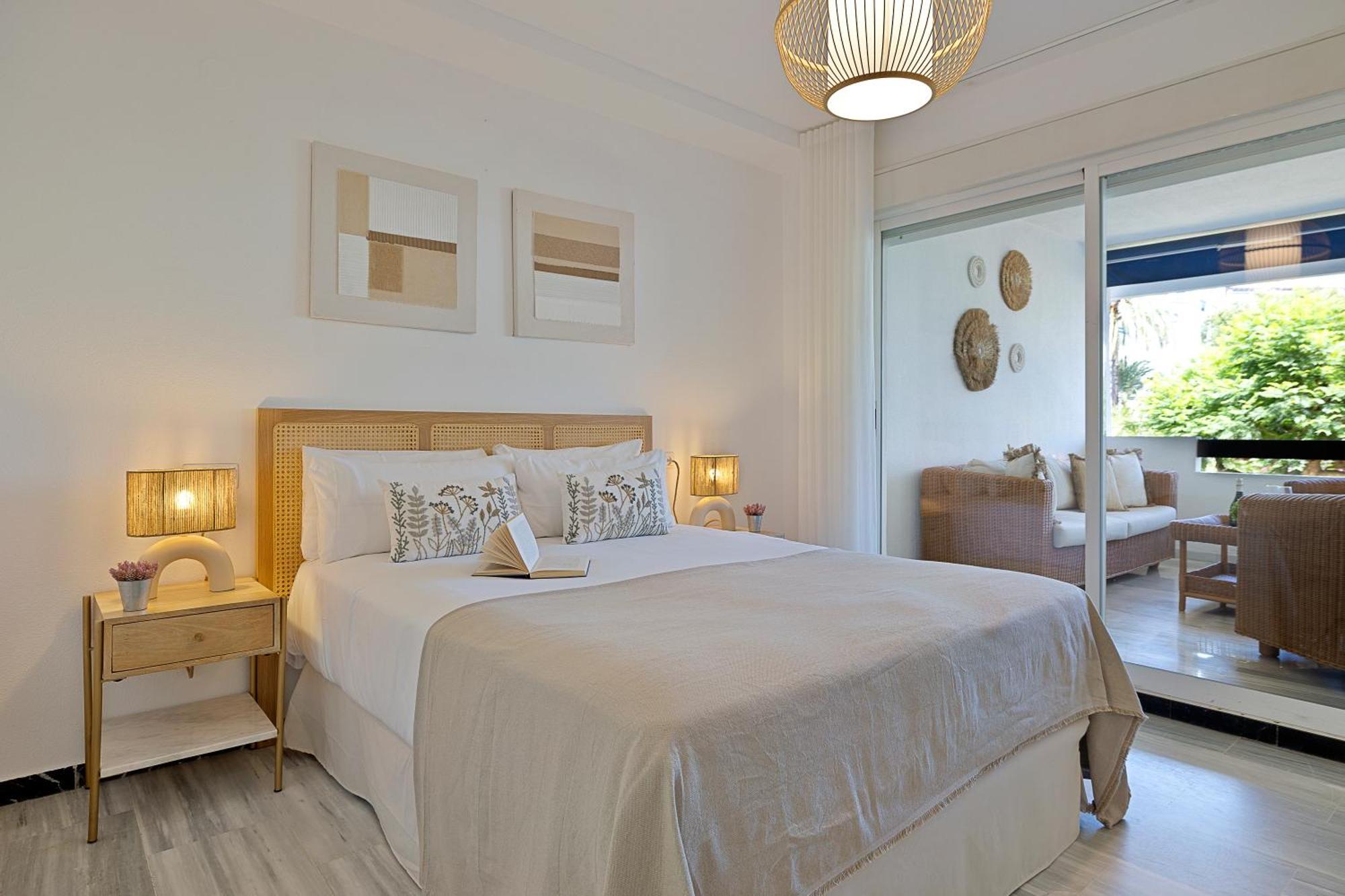 2 Bedroom Apartment In Medina Garden - Puerto Banus Marbella Dış mekan fotoğraf