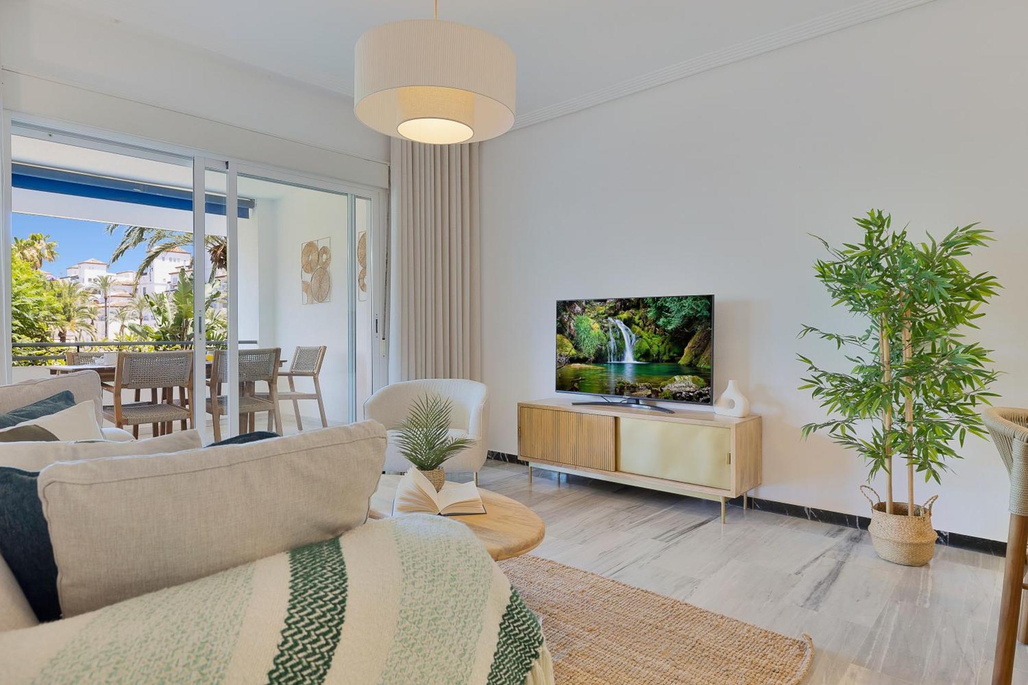 2 Bedroom Apartment In Medina Garden - Puerto Banus Marbella Dış mekan fotoğraf